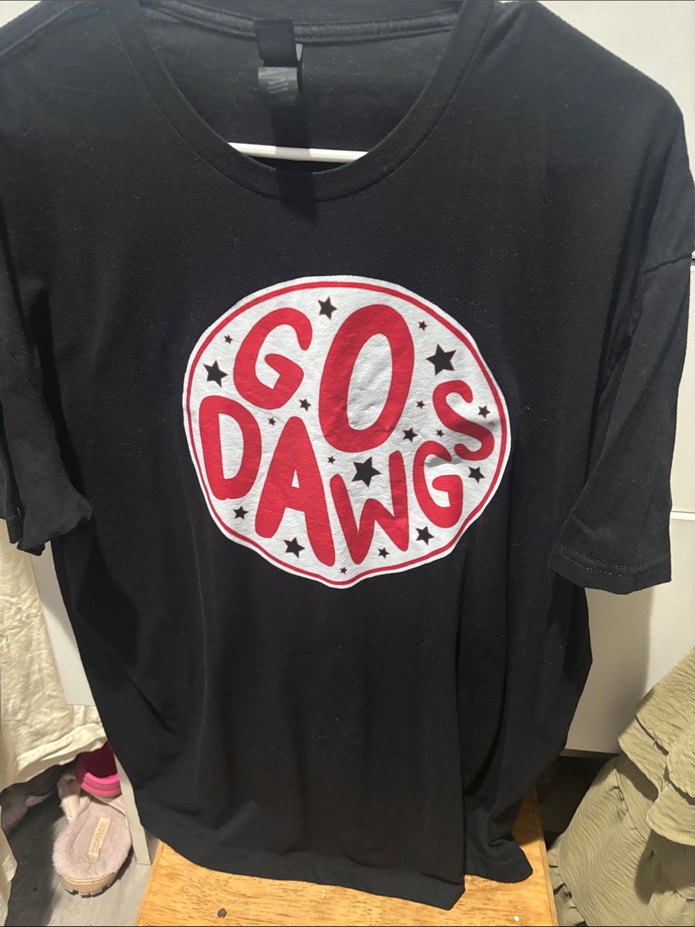 GO DAWGS Graphic womens Tee - Black & Red
